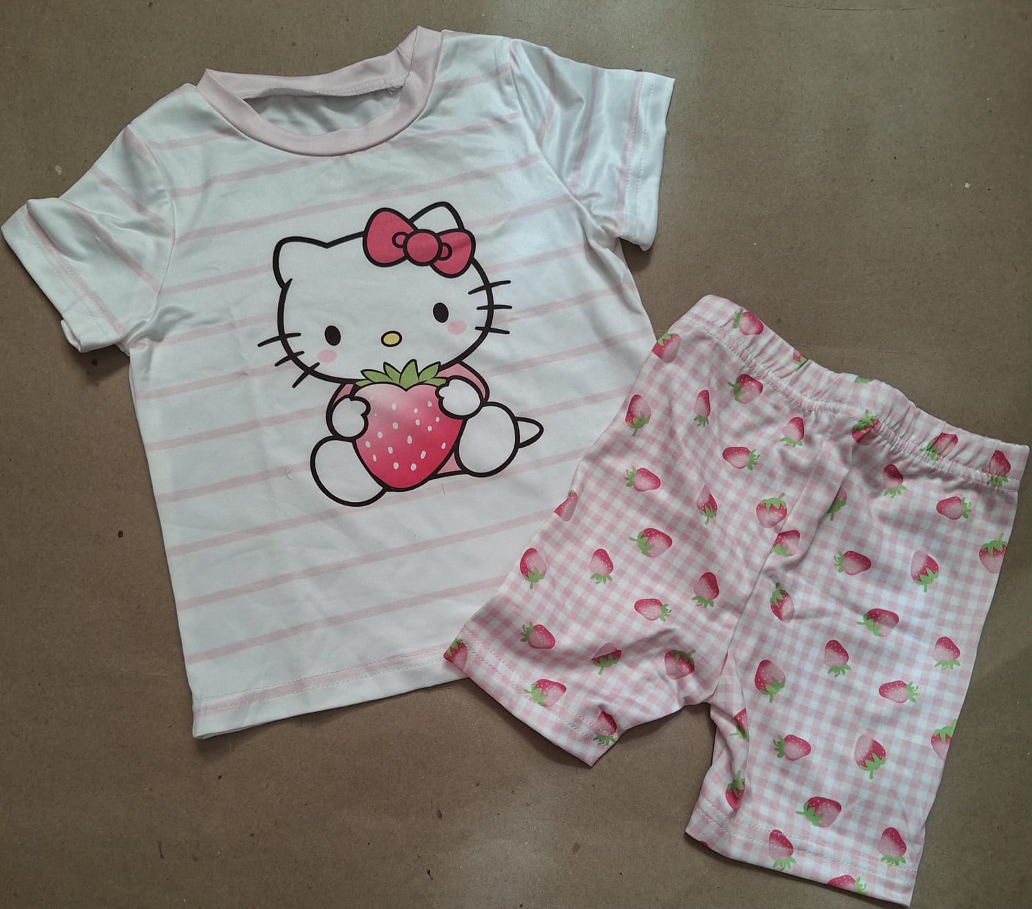 Conjunto Hello Kitty
