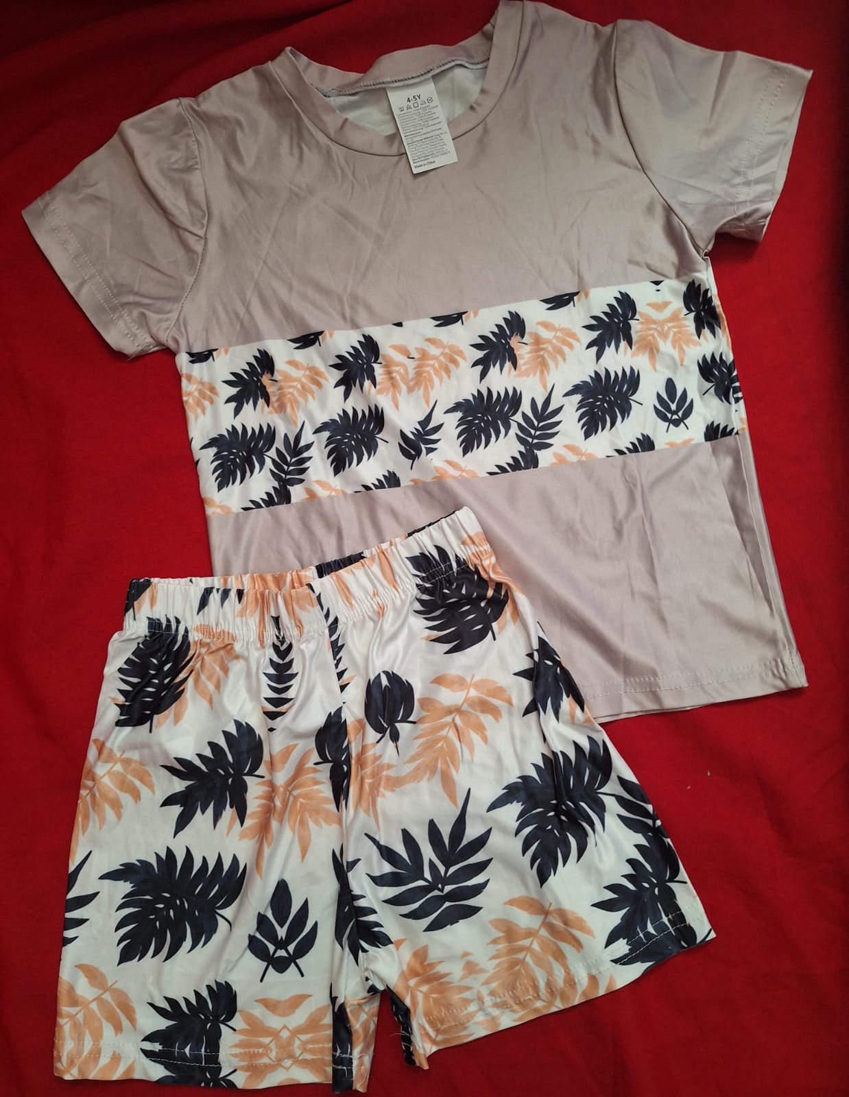 Conjunto hojas
